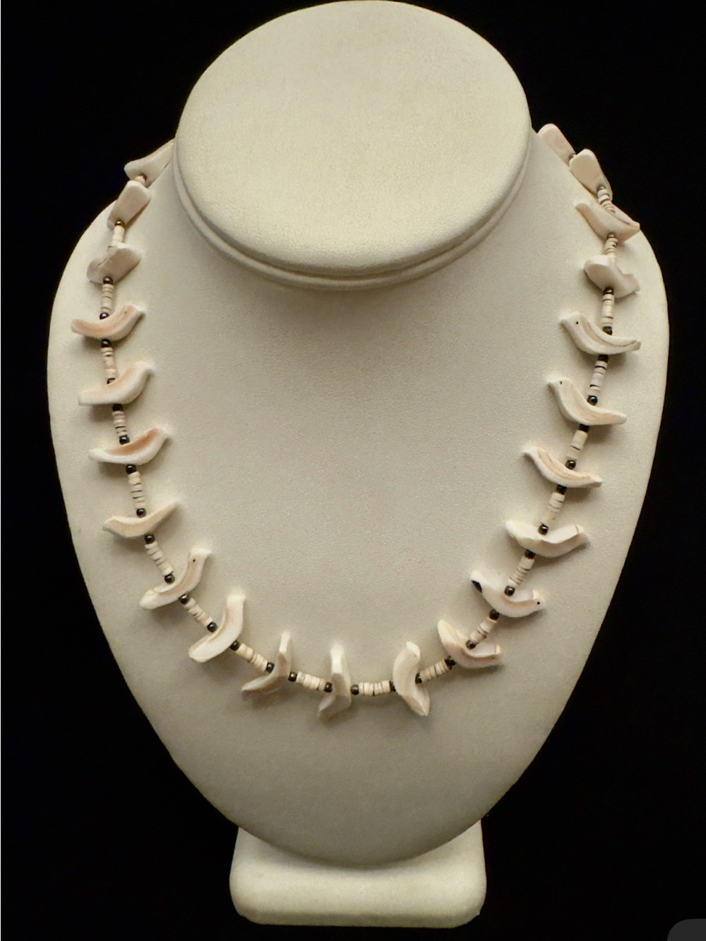Navajo Hand-Carved Shell Dove Necklace Set (Necklace + Earrings)